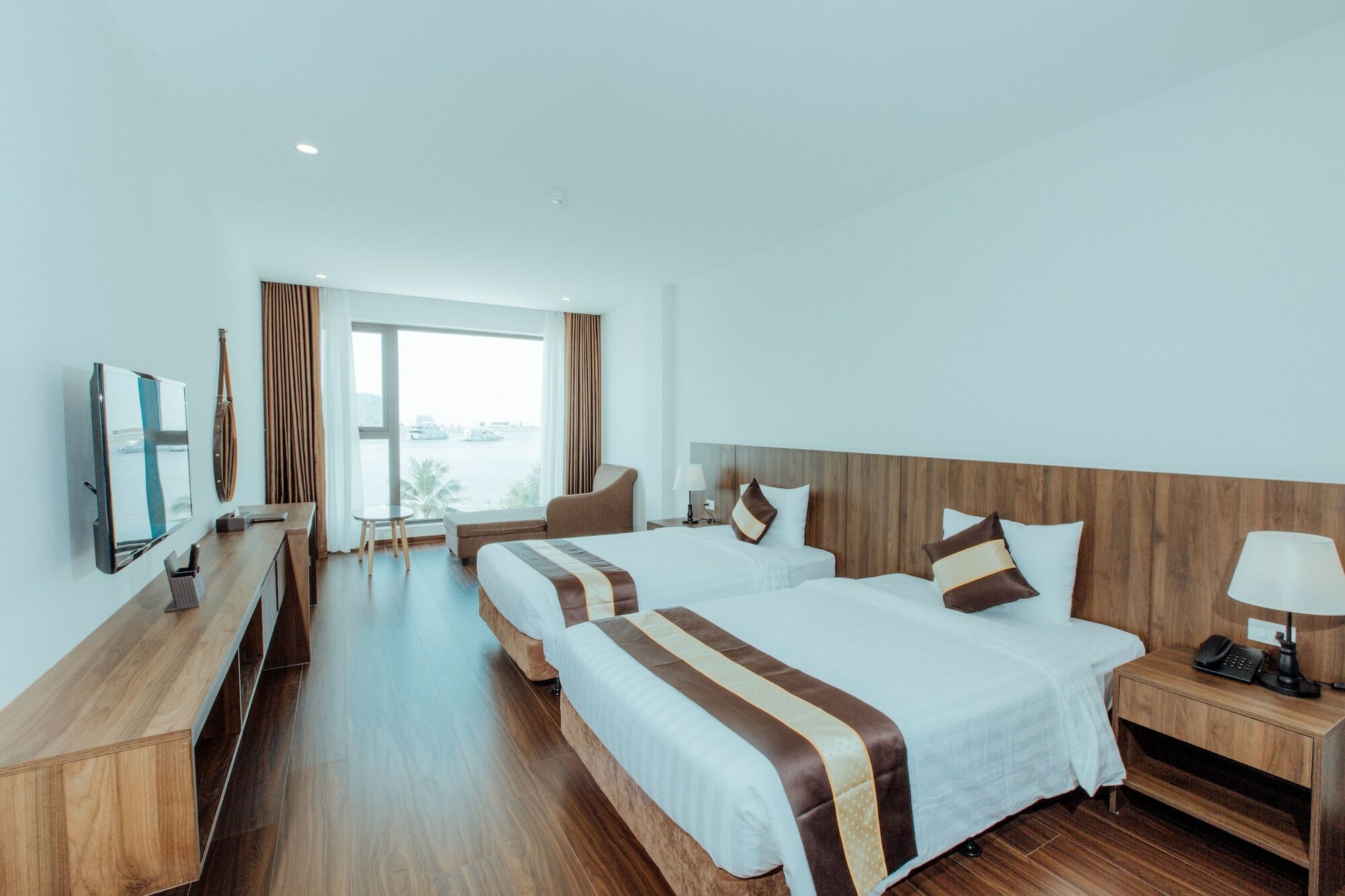 Sun Bay Tuan Chau Hotel Ha Long Exterior photo